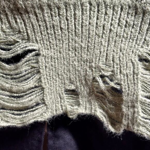 NWT Romwe Distressed Light Green Grunge Rib Cage Sweater XL - Picture 6 of 6